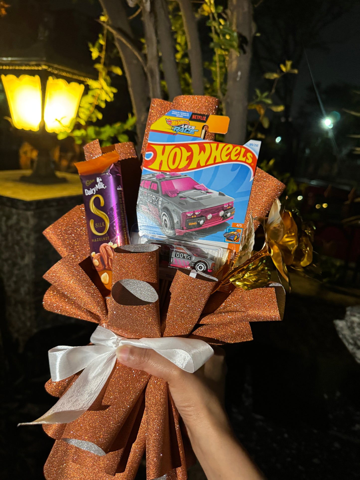 The Hot Wheels Bouquet - Glitter Chocolate Edition