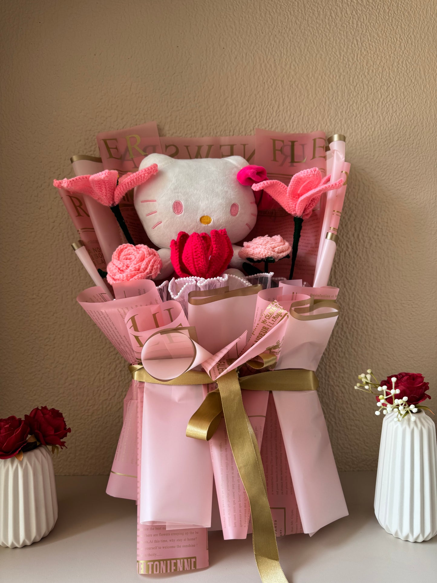 PinkPetal Kitty Bouquet – Crochet Blooms, Cozy Hugs & Heartfelt Love