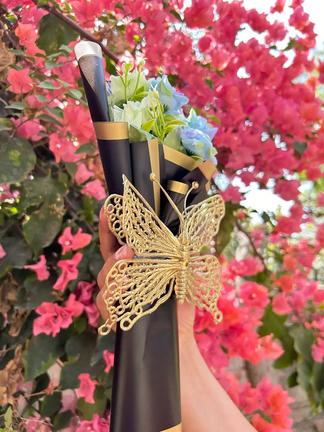 Butterfly Pista Flower Bouquet