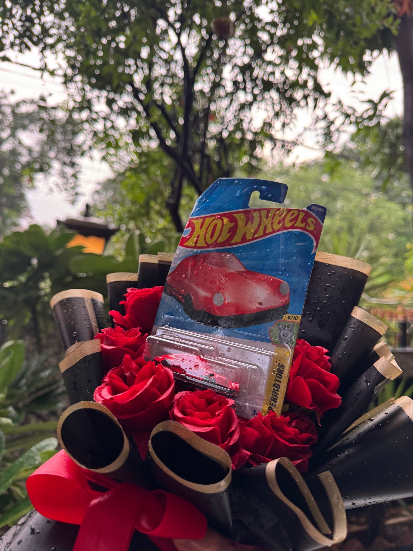 Porsche Hot Wheels Bouquet - The Ultimate Vibe