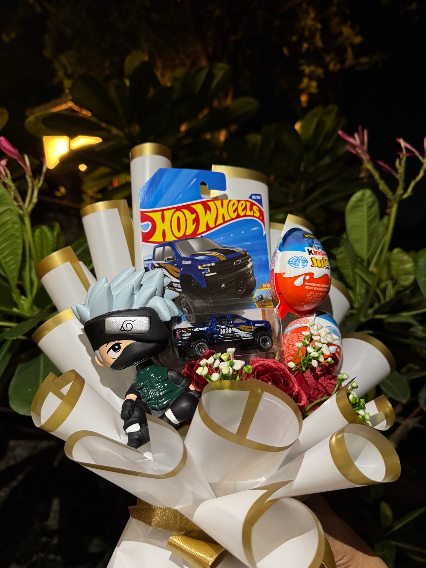 Hot Wheels x Naruto x Batman Kinder Joy Premium Bouquet – Hero Drive Edition