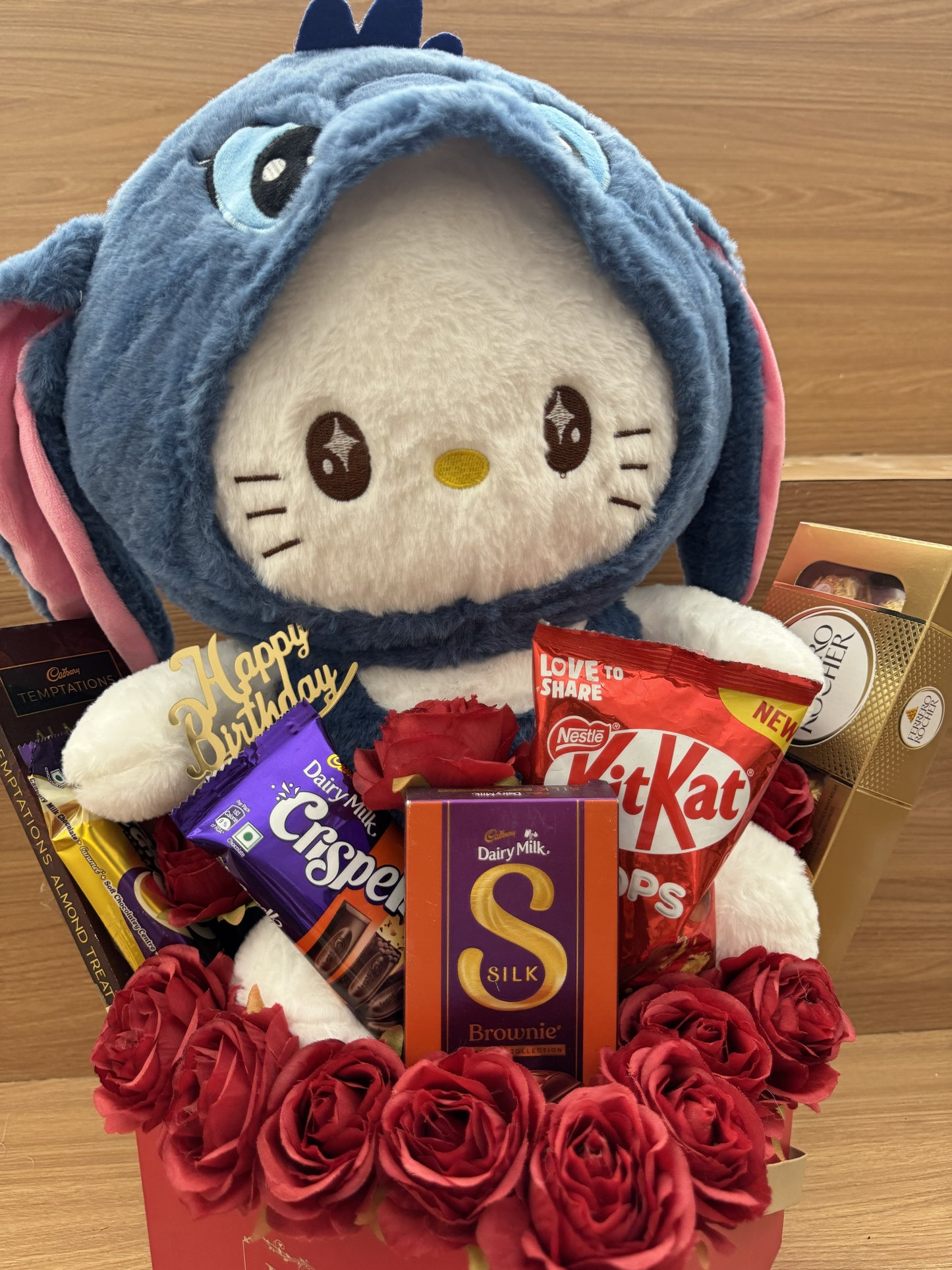 Hello Kitty Chocolate Gift Hamper – Packed with Heartwarming Smiles