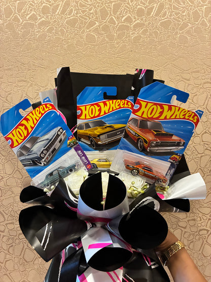Vintage Cars Hot Wheels Bouquet – Classic Legends Luxury Collection