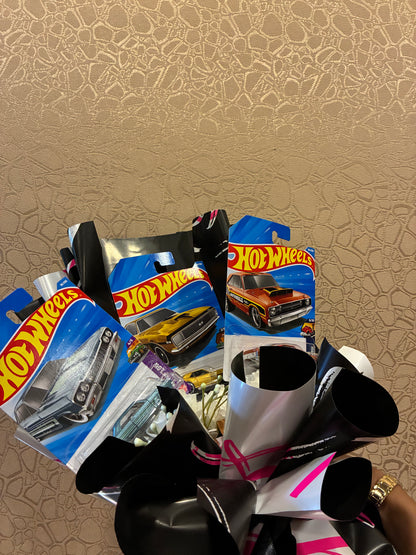 Vintage Cars Hot Wheels Bouquet – Classic Legends Luxury Collection