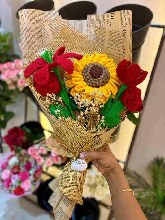 Sunkissed Scarlet Crochet Bouquet – Flowers That Never Fade