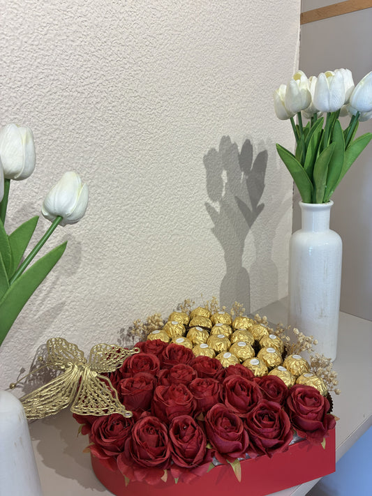 Royal Red Rose Ferrero Rocher Hamper – A Timeless Expression of Love