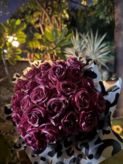 Dusty Pink Rose Luxury Bouquet - Pretty Blooms for Precious Hearts