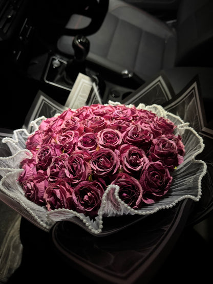 Premium Dusty Purple Rose Bouquet – Crafted for a Taste of Luxury