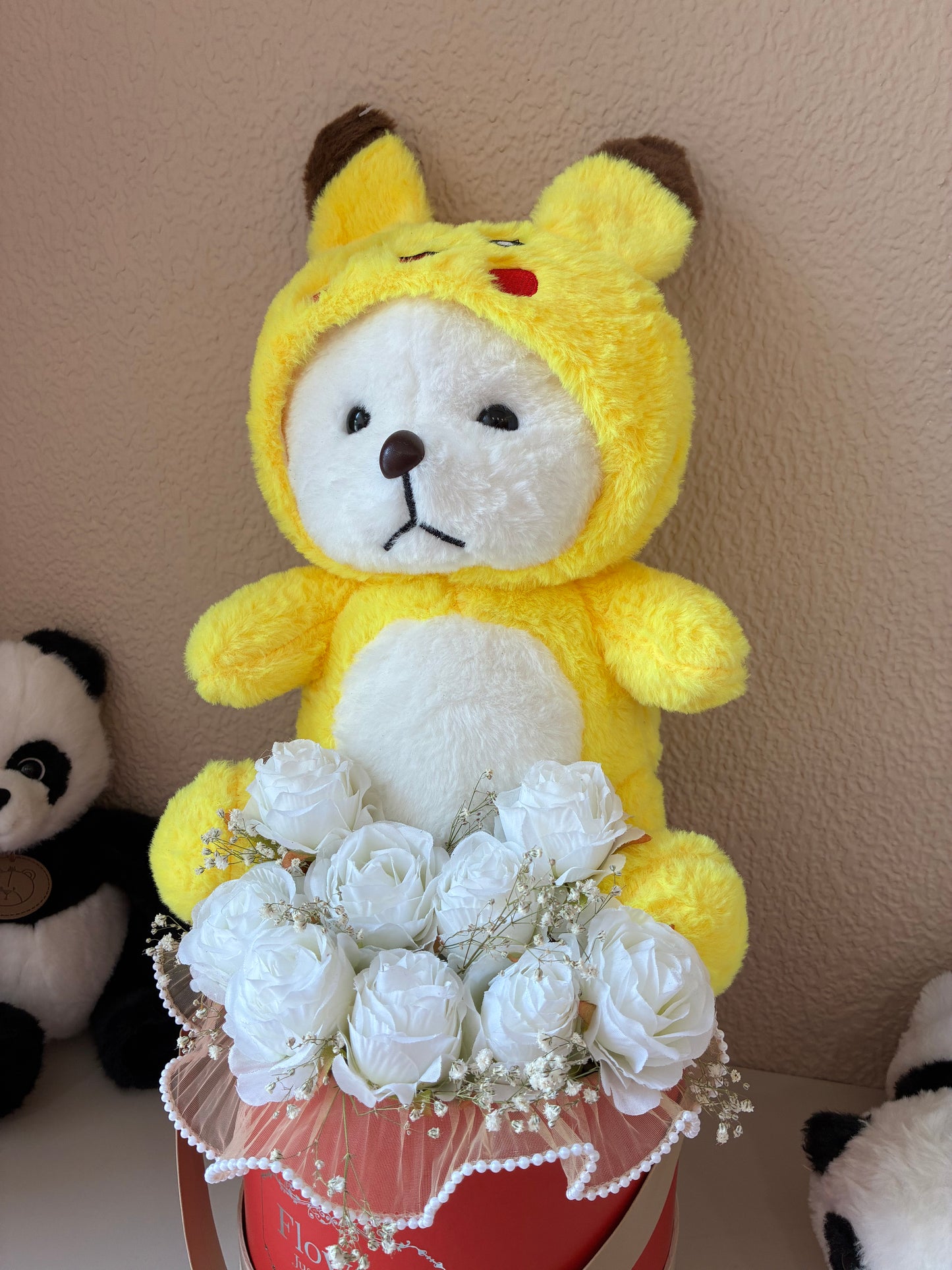 PikaBloom Teddy Hamper – Soft Hugs& Heartfelt Moments