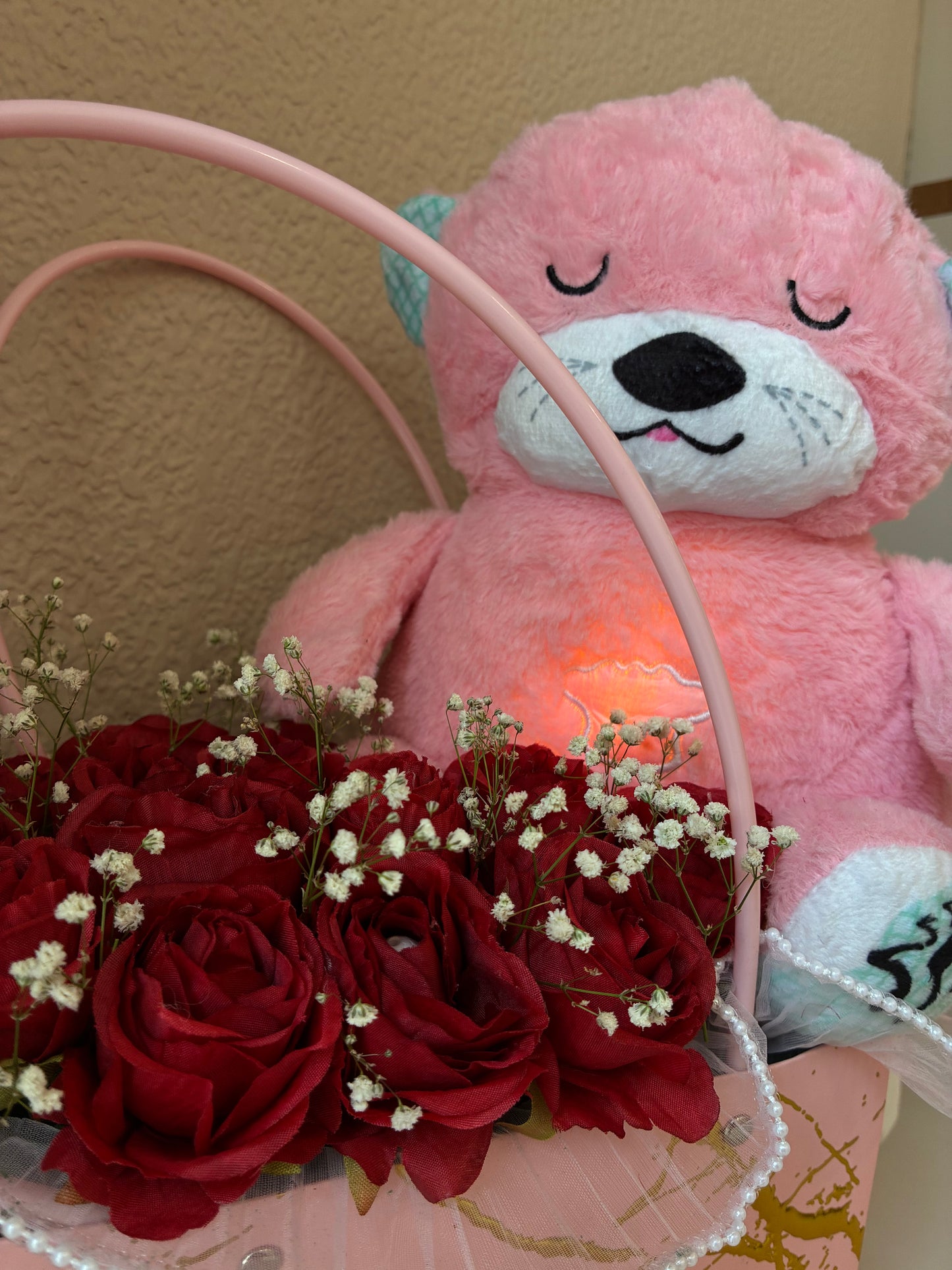 Breathing Kitty Hamper – Cuteness Overloaded
