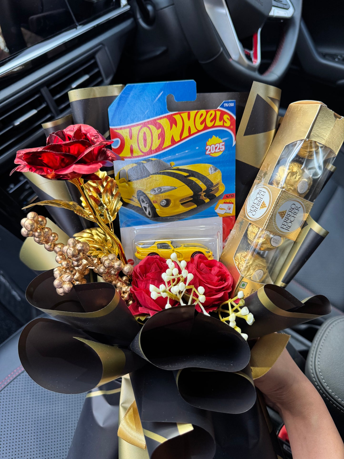 Hot Wheels ‘96 Dodge Viper GTS Bouquet – Speed with a Strike of Attitude