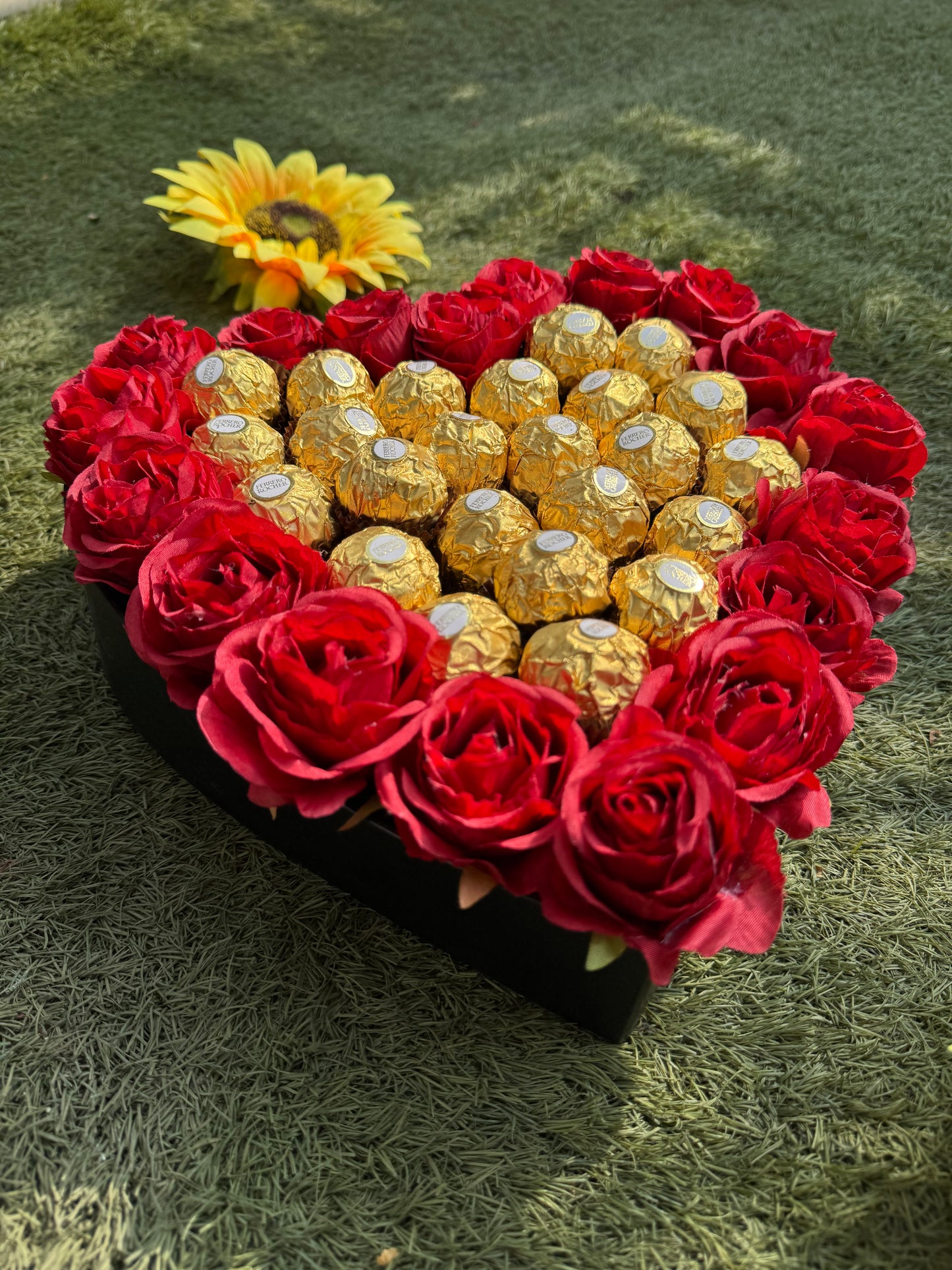 Ferrero Rocher Heart Rose Box – A Golden Expression of Love