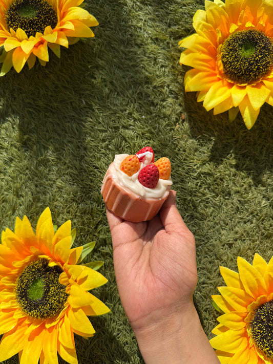 Dessert Votive with Berries