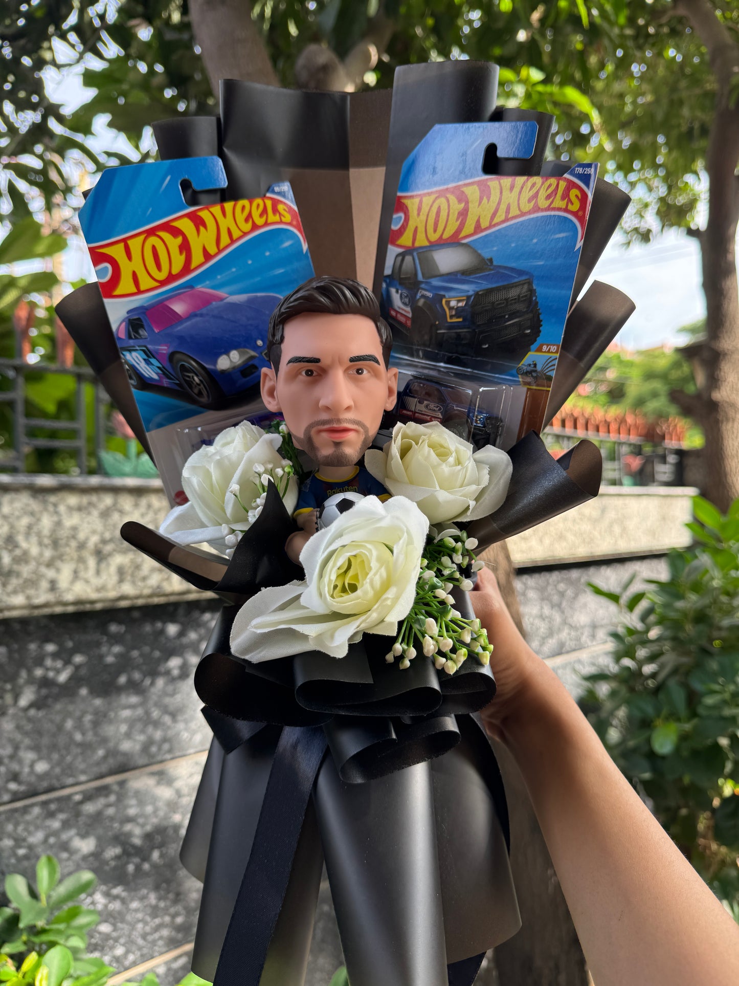 The Hot Wheels Bouquet -  Messi Timeless Legend