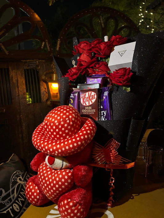 Luxury Gift Bouquet with Chocolates and Accessories