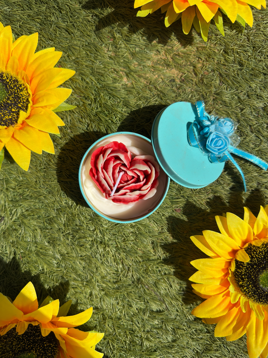 Heart Shaped Scented Candle – A Symbol of Love & Warmth